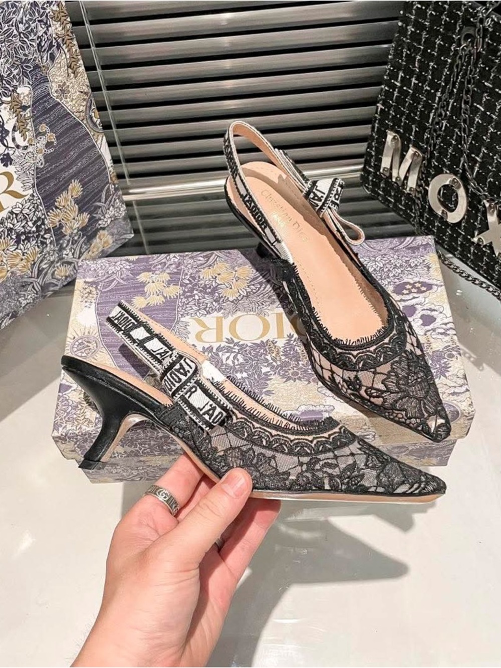 Black Lace Pointed Slingback Kitten Heel Pumps